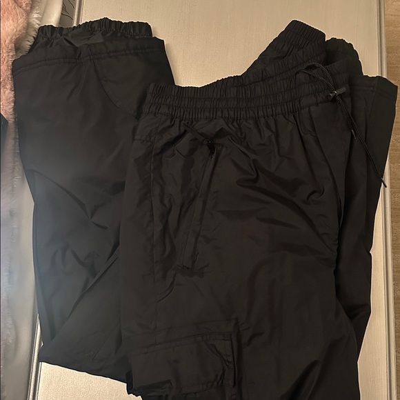 Sport Essential Women's Cargo Sky Pants, Size Medium EUC - Picture 2 of 4